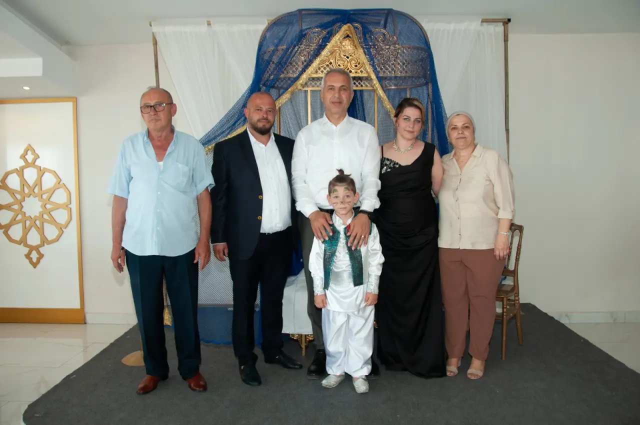 Haber: Yağız Delikanlılığa Adım Attı - Galeri-1