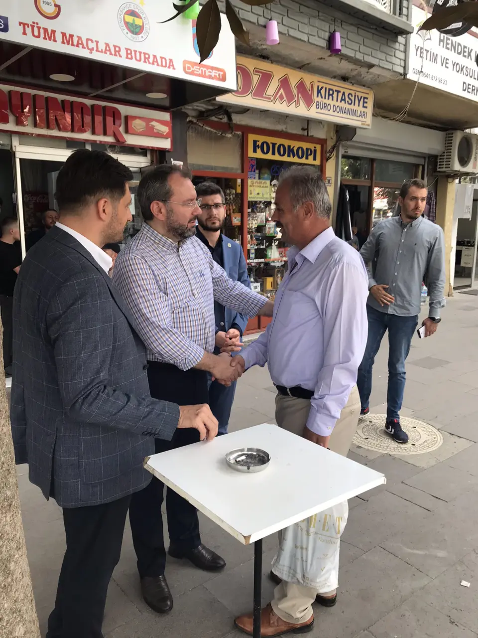 Haber: AK Parti Milletvekili Uncuoğlu Hendek’teydi - Galeri-1