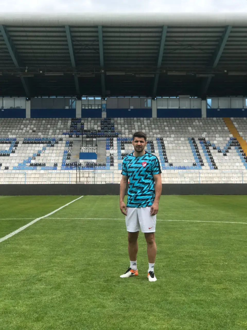 Haber: Hendek Dereköyspor Buruşoğlu ile anlaştı - Galeri-1