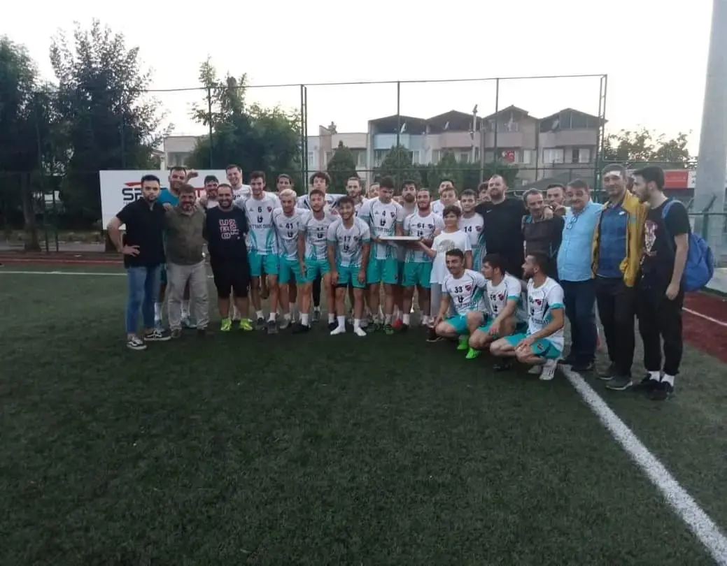 Haber: Gençlikspor’dan Hendekspor ve Dereköyspor’a ziyaret - Öne Çıkan