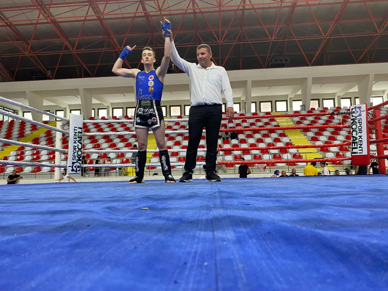 Haber: Hendek Muay Thai Spor Kulübünden Yüzde Yüz Başarı - Galeri-2