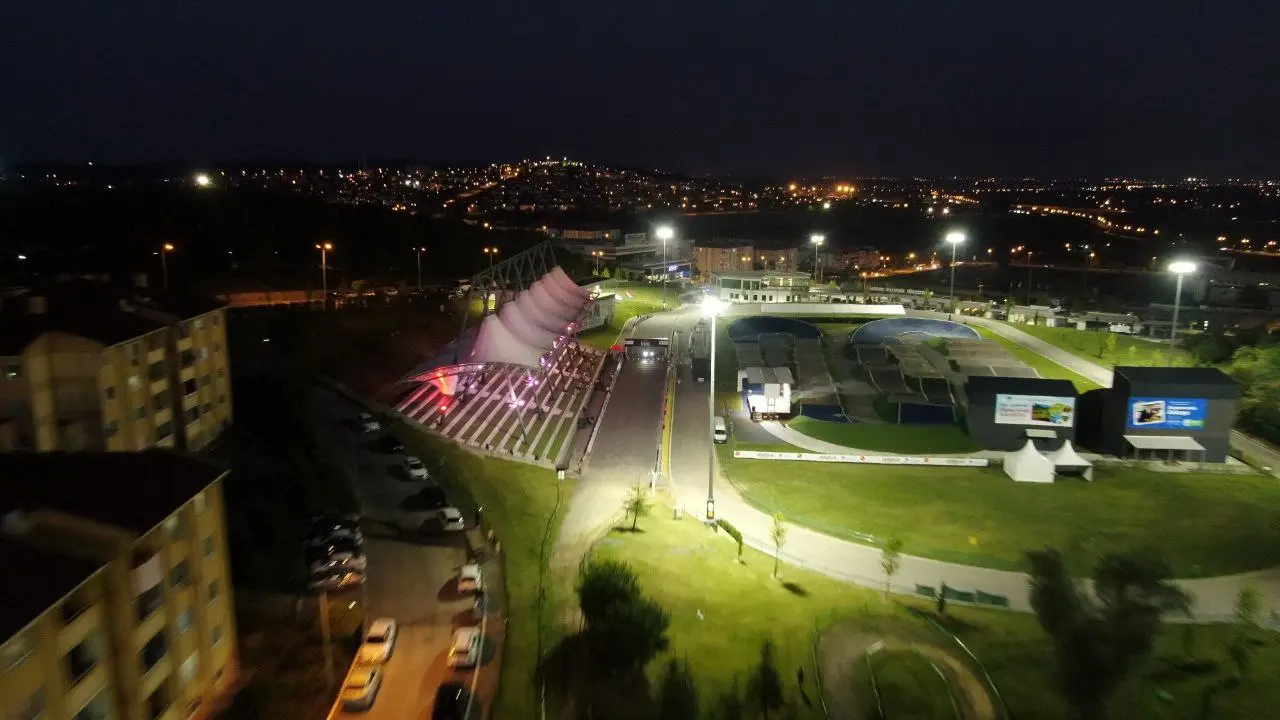 Haber: Sakarya MTB Kupası Gece Yarışı nefes kesti - Öne Çıkan