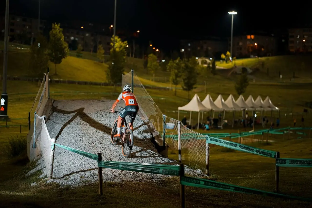 Haber: Sakarya MTB Kupası Gece Yarışı nefes kesti - Galeri-3