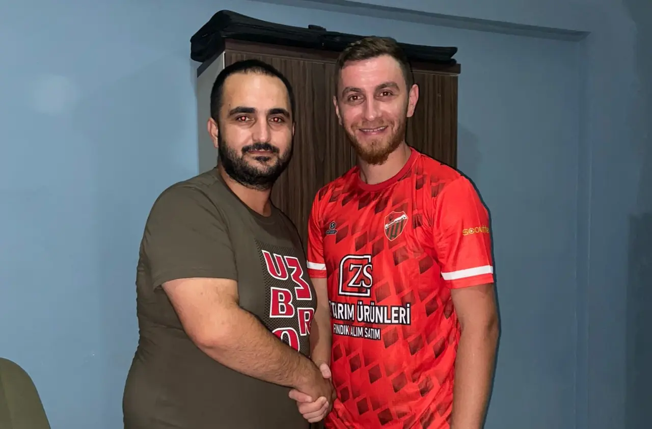 Haber: Hendek Dereköyspor Şimşek’le Anlaştı - Öne Çıkan
