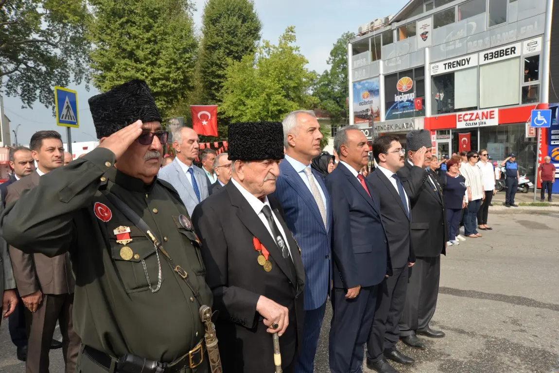 Haber: Hendek’te büyük zaferin 100. Yılı kutlandı - Galeri-2