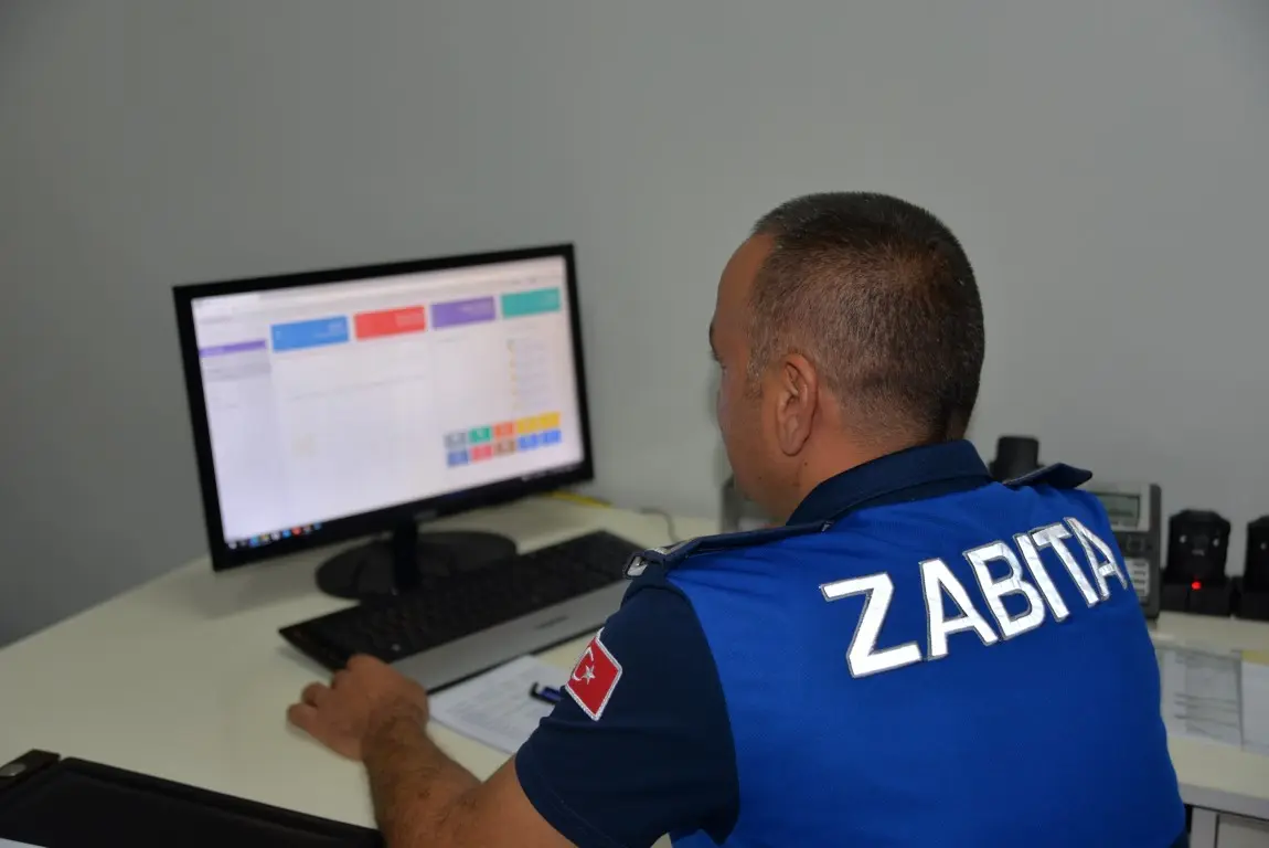 Haber: RUHSAT DENETİM VE ZABITA MÜDÜRLÜKLERİ YENİ YERLERİNDE - Galeri-1