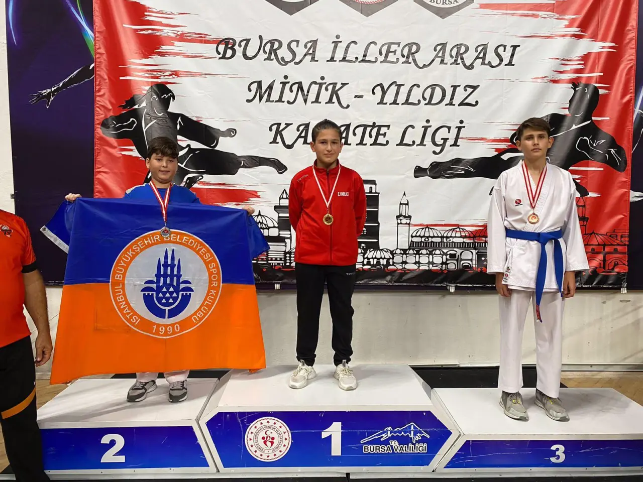 Haber: Minik Yıldızlar Parlamaya Devam Ediyor - Galeri-3