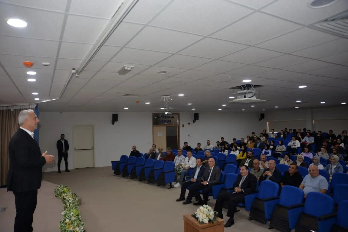 Haber: Başkan Babaoğlu Öğrencilerle Buluştu - Öne Çıkan