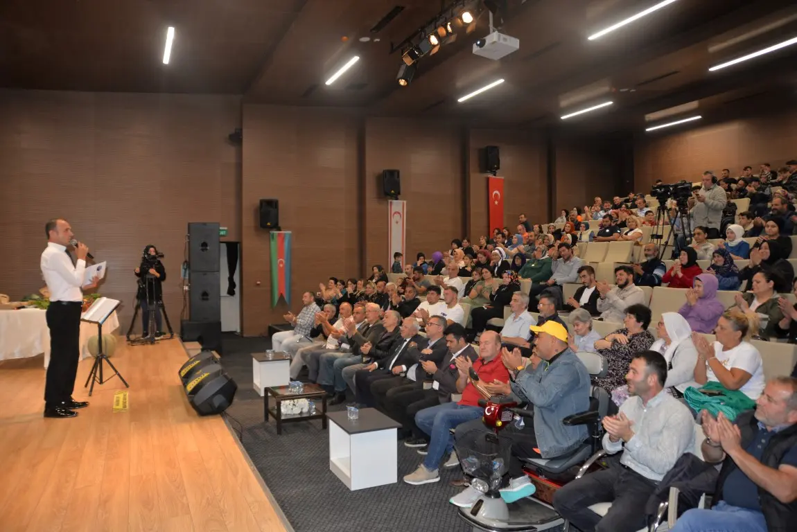 Haber: ​Hendek’te Karadeniz Rüzgarı Esti - Öne Çıkan