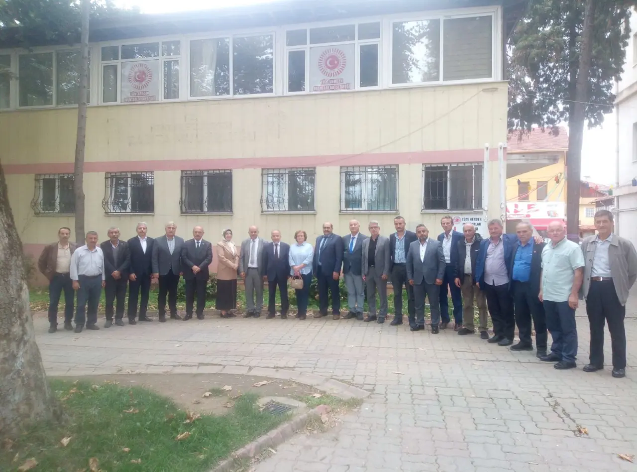 Haber: Gelecek Sakarya’dan Hendek'teydi - Öne Çıkan