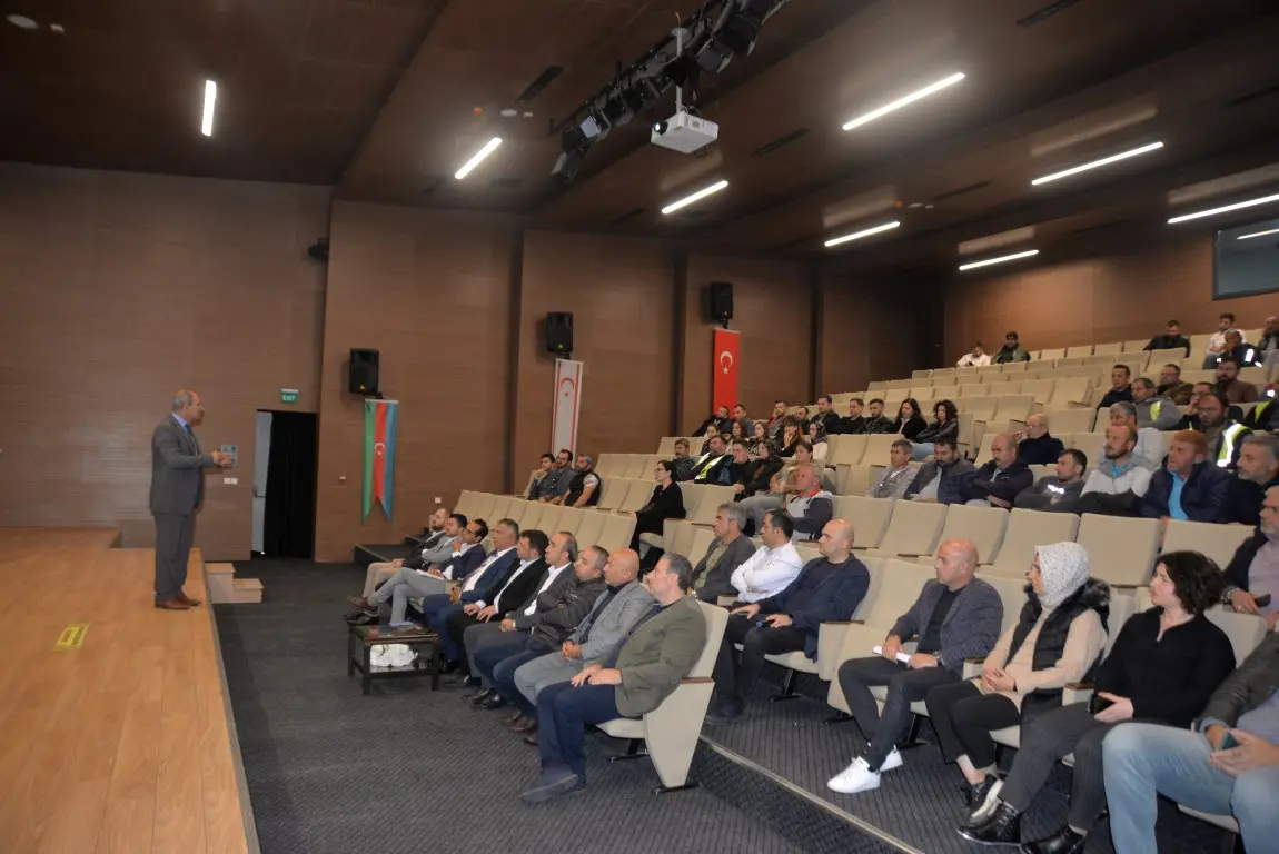 Haber: PERSONELE ‘ETKİLİ İLETİŞİM VE BEDEN DİLİ’ EĞİTİMİ - Öne Çıkan