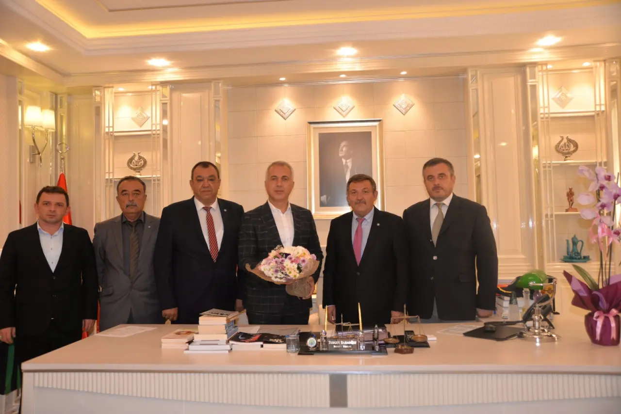 Haber: Babaoğlu İmzaladı: Sosyal Dengeye %50 Zam - Öne Çıkan