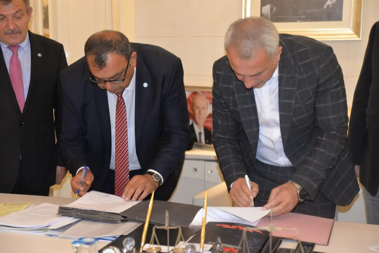 Haber: Babaoğlu İmzaladı: Sosyal Dengeye %50 Zam - Galeri-1