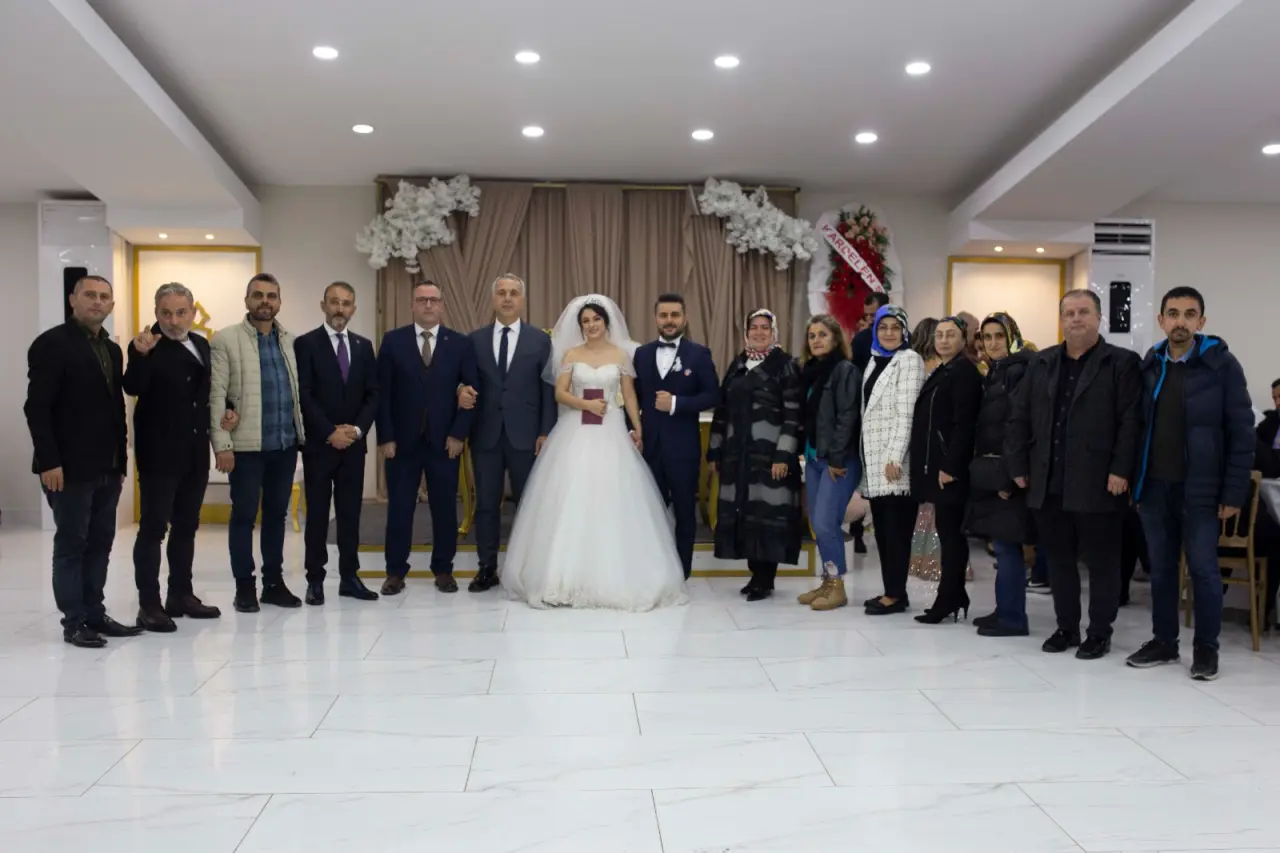 Haber: Serap ile Serdar’dan Ömürlük İmza - Galeri-3