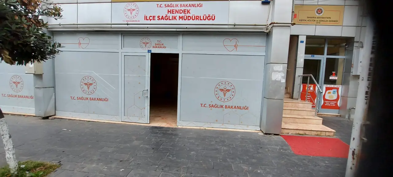 Haber: Hendek İlçe Sağlık Müdürü açıklamada bulundu - Galeri-1