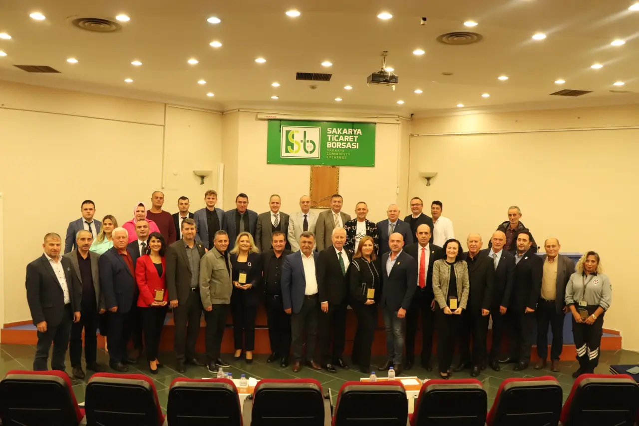 Haber: Sarı; Hep birlikte güzel projelere imza attık - Öne Çıkan