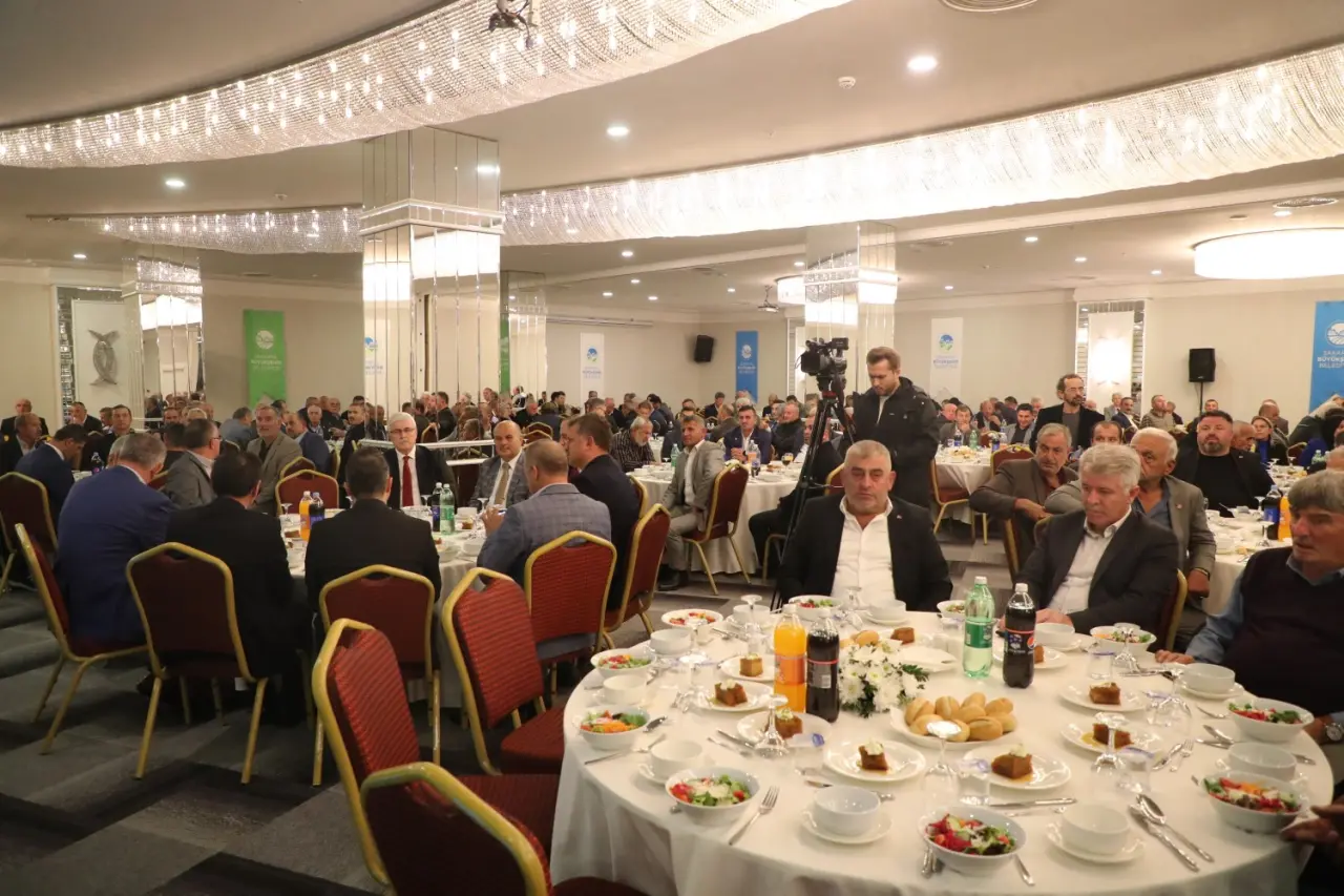 Haber: Başkan Yüce, muhtarlarla buluştu - Galeri-2