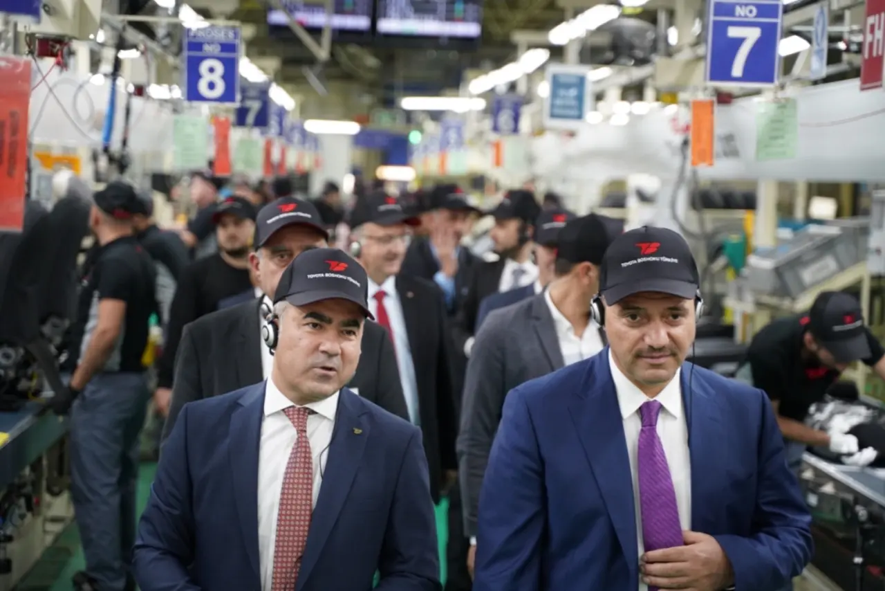 Haber: Toyota Boshoku Türkiye  25 yılda 3 milyonu aşkın üretime imza attı - Galeri-1