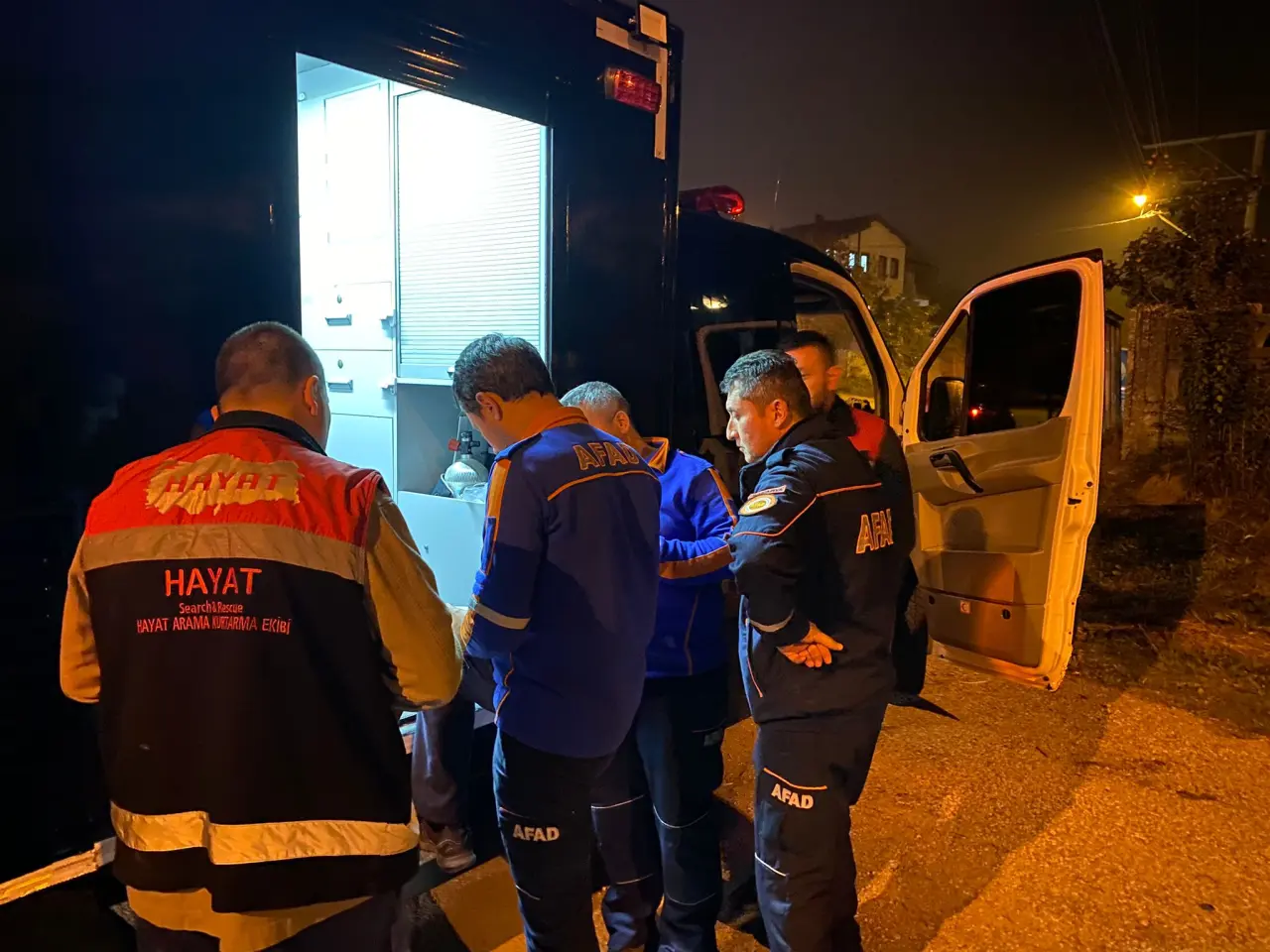 Haber: Hendek'te Kimyasal Madde Ele Geçirildi - Galeri-2