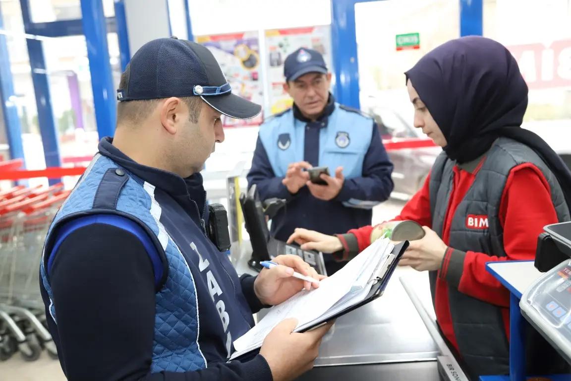 Haber: Zabıta Ekipleri Zincir Marketleri Denetledi - Galeri-1