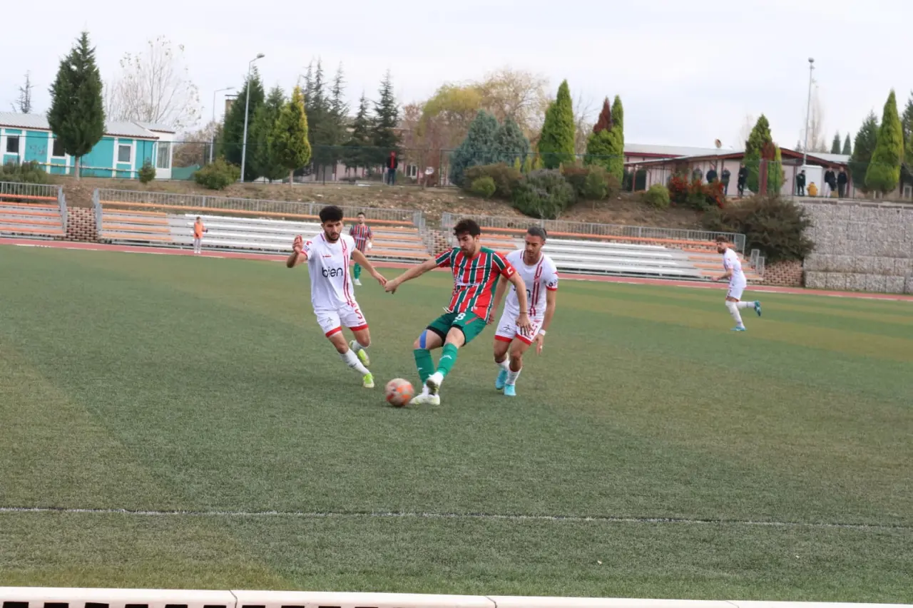 Haber: Hendekspor ve Dereköyspor Evinde Oynayacak - Öne Çıkan