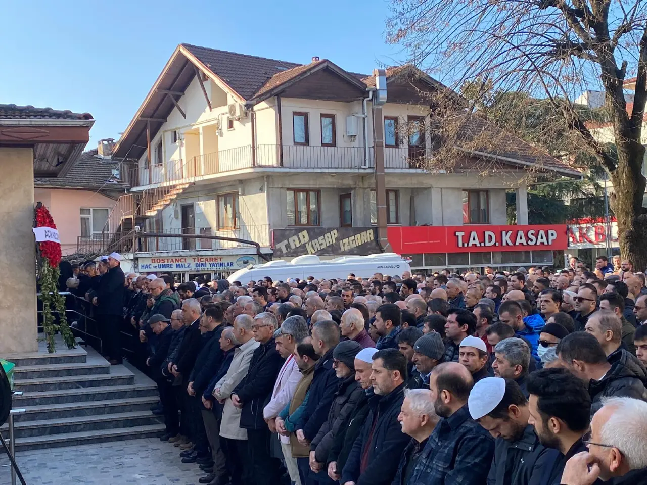 Haber: Hafız Hacı Bilal Sayın son yolculuğuna uğurlandı - Öne Çıkan