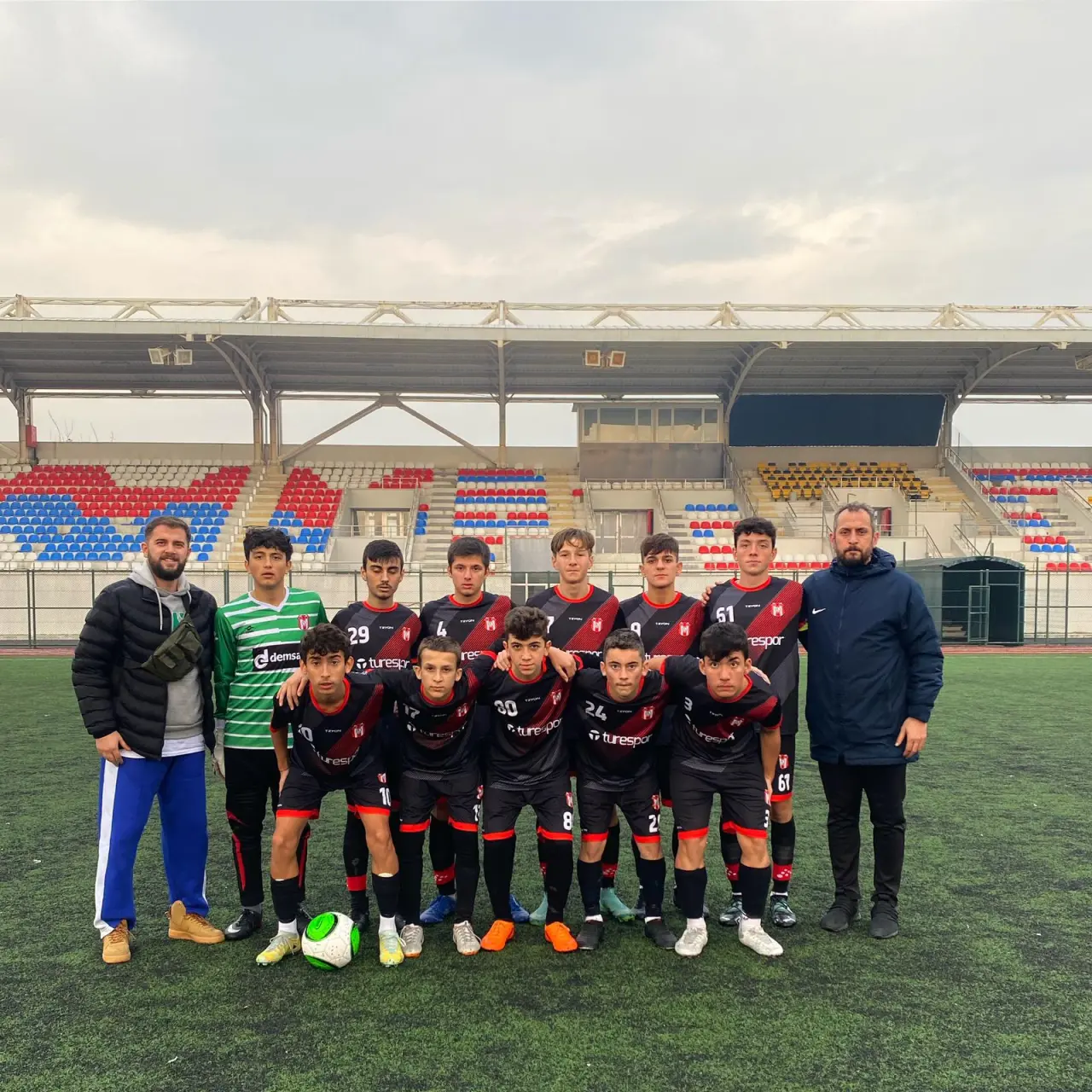 Haber: Yenimahallespor U16 Play Off’ta - Öne Çıkan