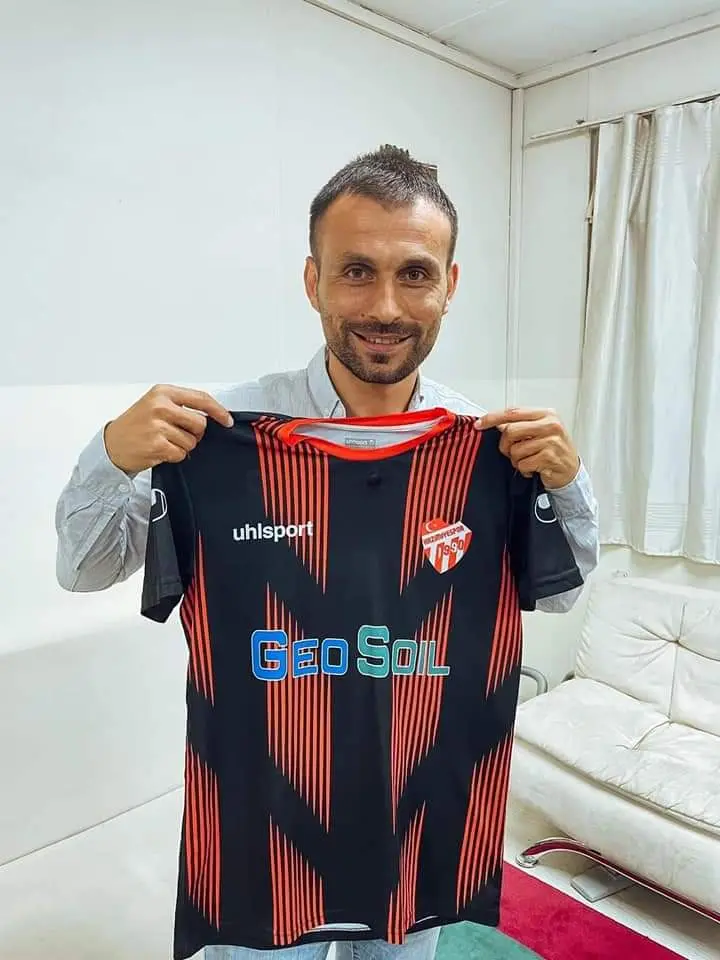 Haber: HACIKIŞLASPOR’DA İMZALAR ATILDI - Galeri-1
