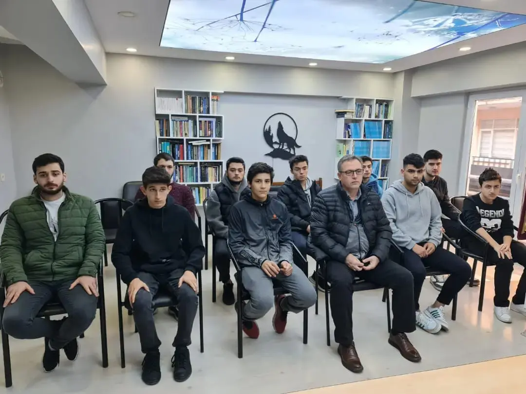 Haber: Ülkücü Gençlere 2023 Lider Ülke Türkiye Vizyonu anlatıldı - Galeri-1