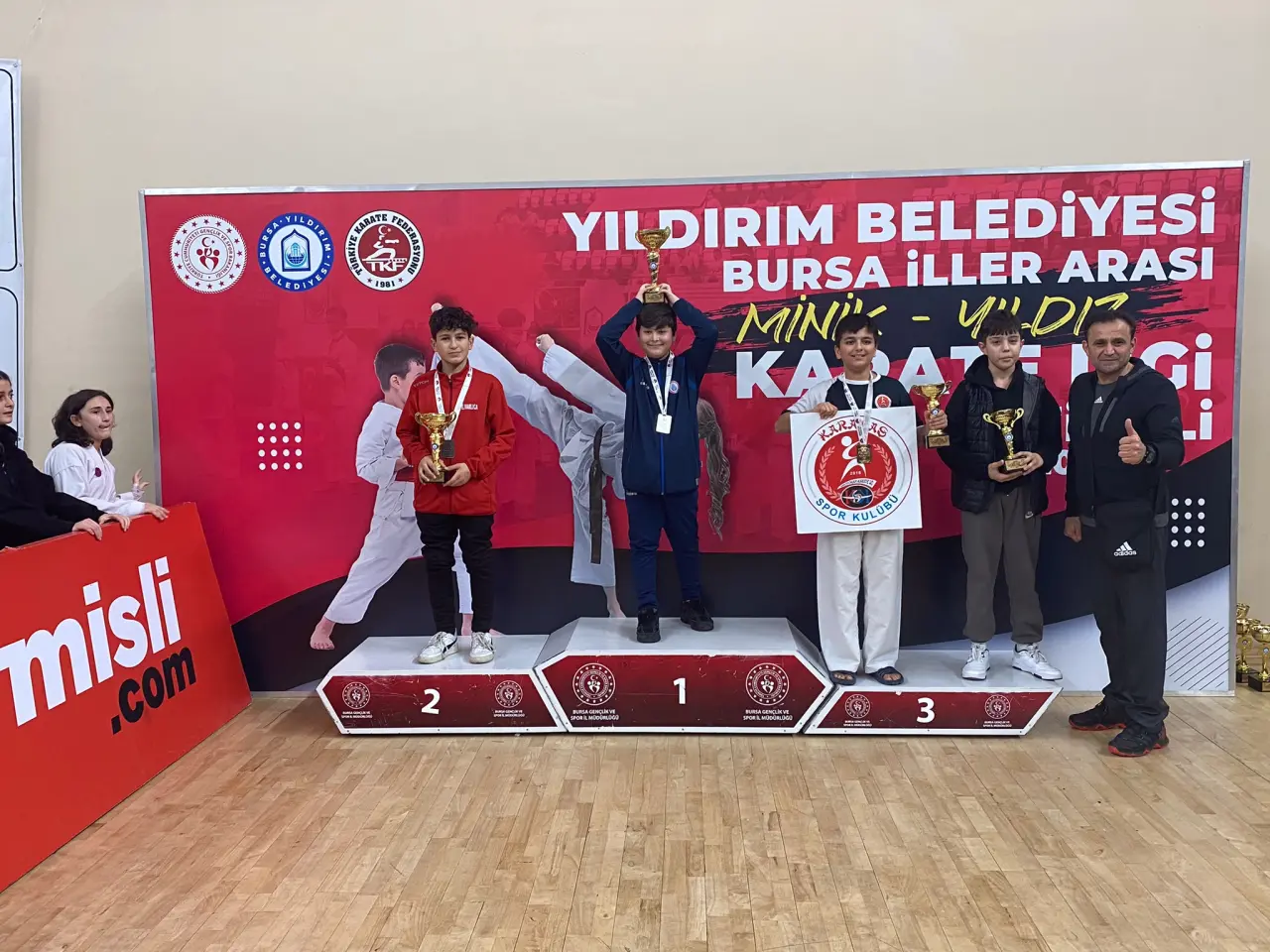 Haber: Kupa Canavarı Hendekli Karateciler - Galeri-1