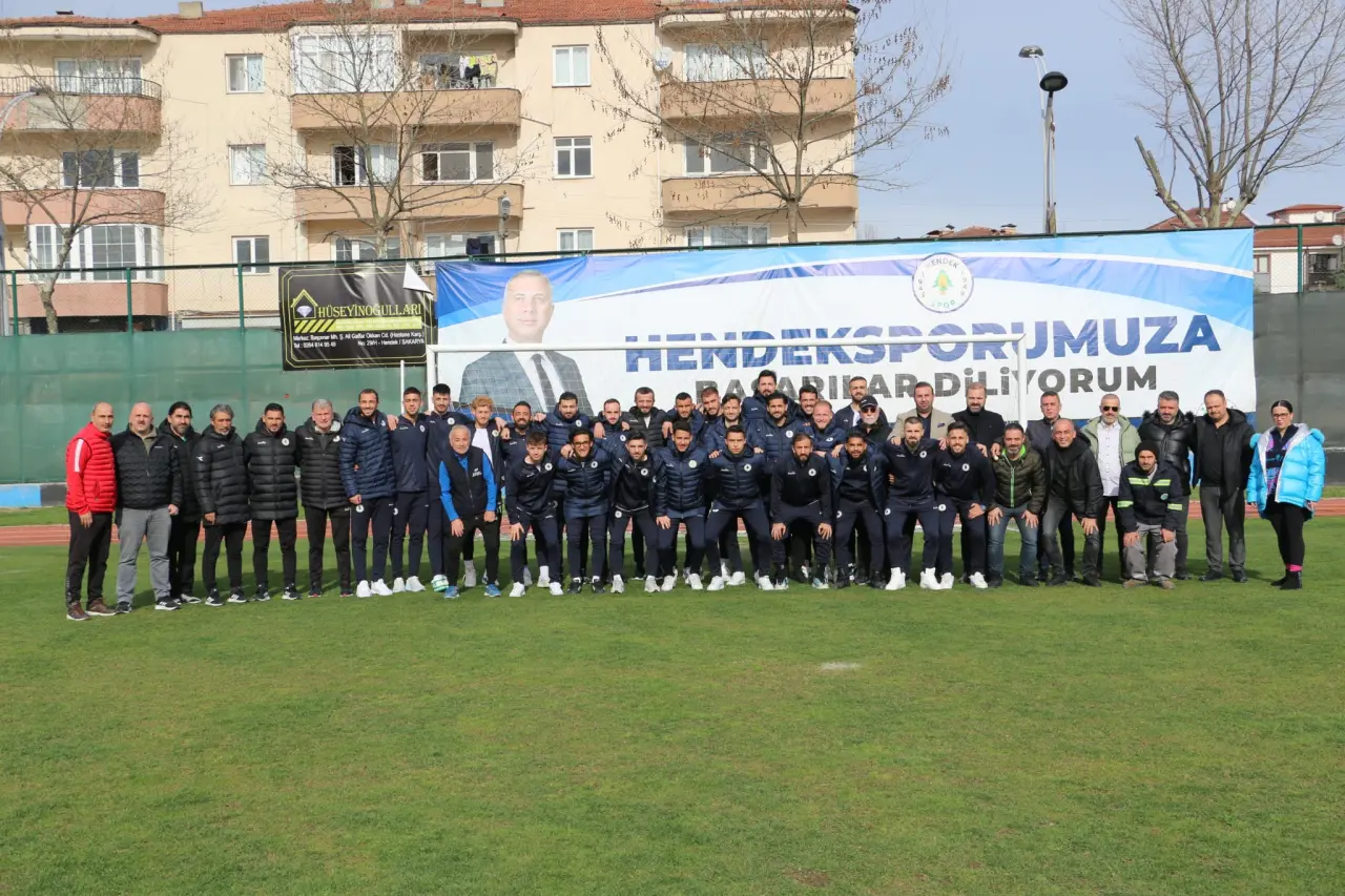 Haber: Hendekspor ikinci yarı öncesi Kurban kesti - Öne Çıkan