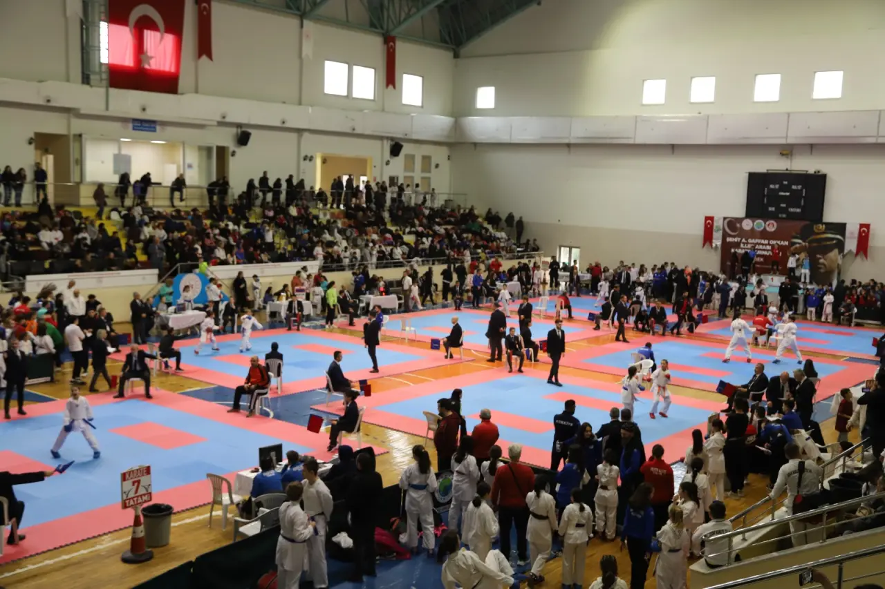 Haber: Gaffar Okkan’ı Anma Etkinlikleri Karate Turnuvasıyla Son Buldu - Öne Çıkan