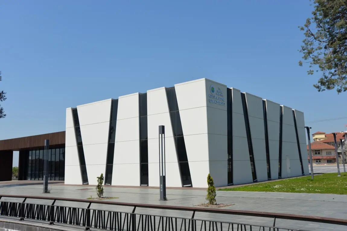 Haber: HAYDİ HENDEK YARDIMA - Galeri-2