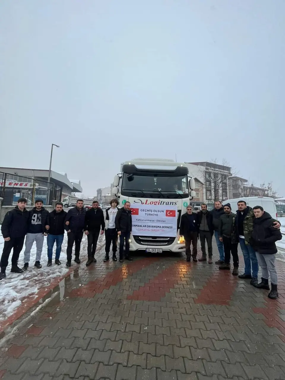 Haber: Sunmanlar Derneğinden Deprem Bölgesine 2 Tır Yardım Gönderildi - Galeri-1