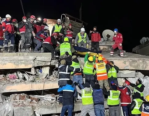 Haber: Sen Bir Başkasın Hendek’im - Galeri-11