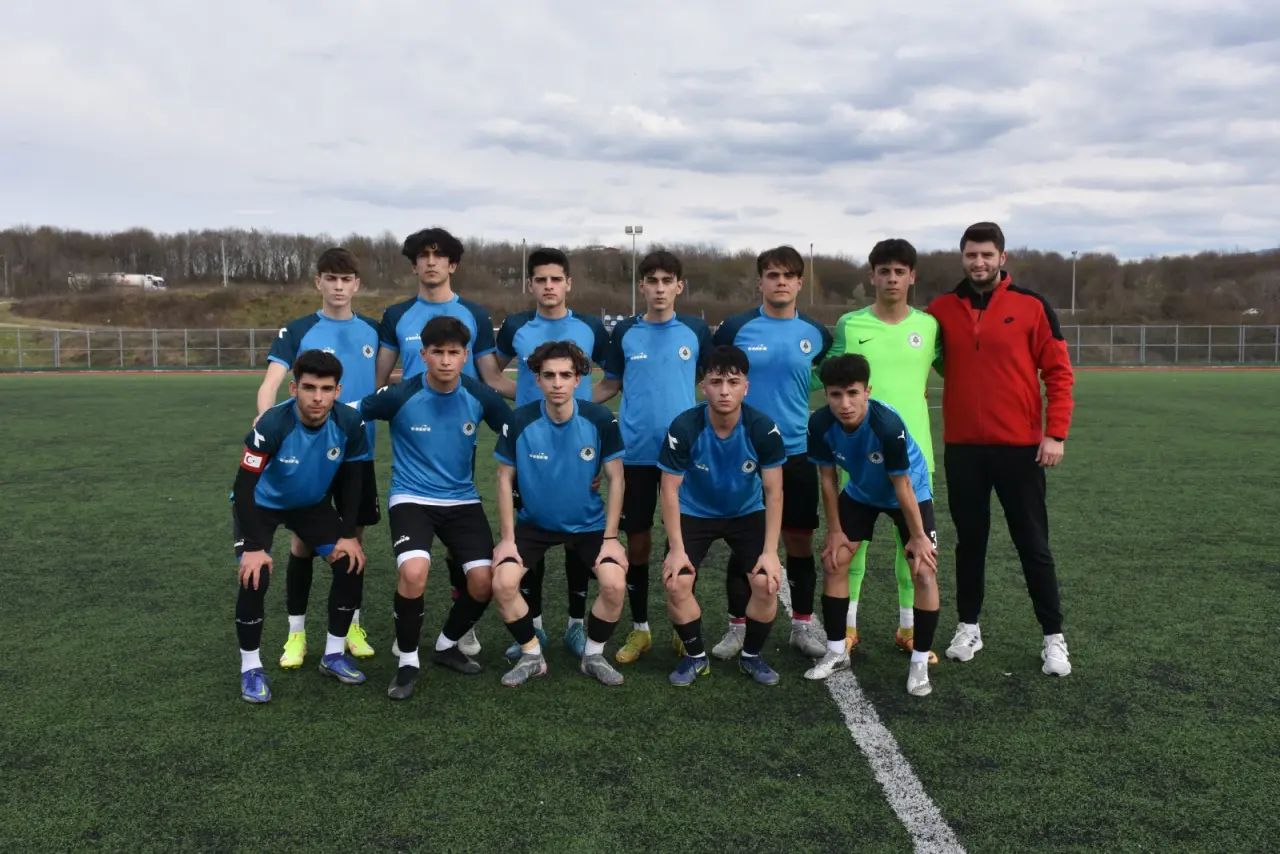 Haber: Gençlerde kazanan Hendekspor - Öne Çıkan