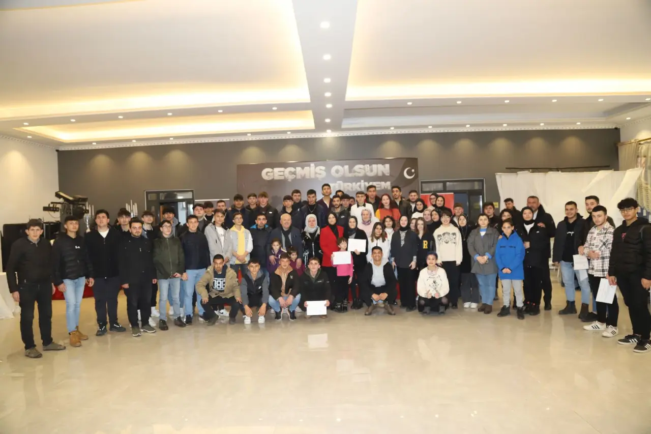 Haber: Deprem Kahramanlarına Teşekkür - Öne Çıkan