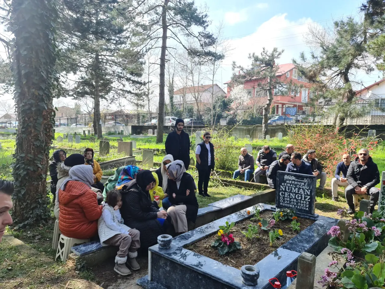 Haber: Kaptan Numan Kabri Başında dualarla yad edildi - Galeri-5