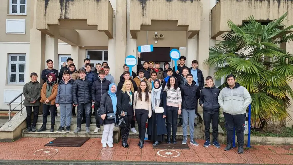 Haber: MAVİ IŞIKTAN YAYILAN HUZUR - Galeri-2
