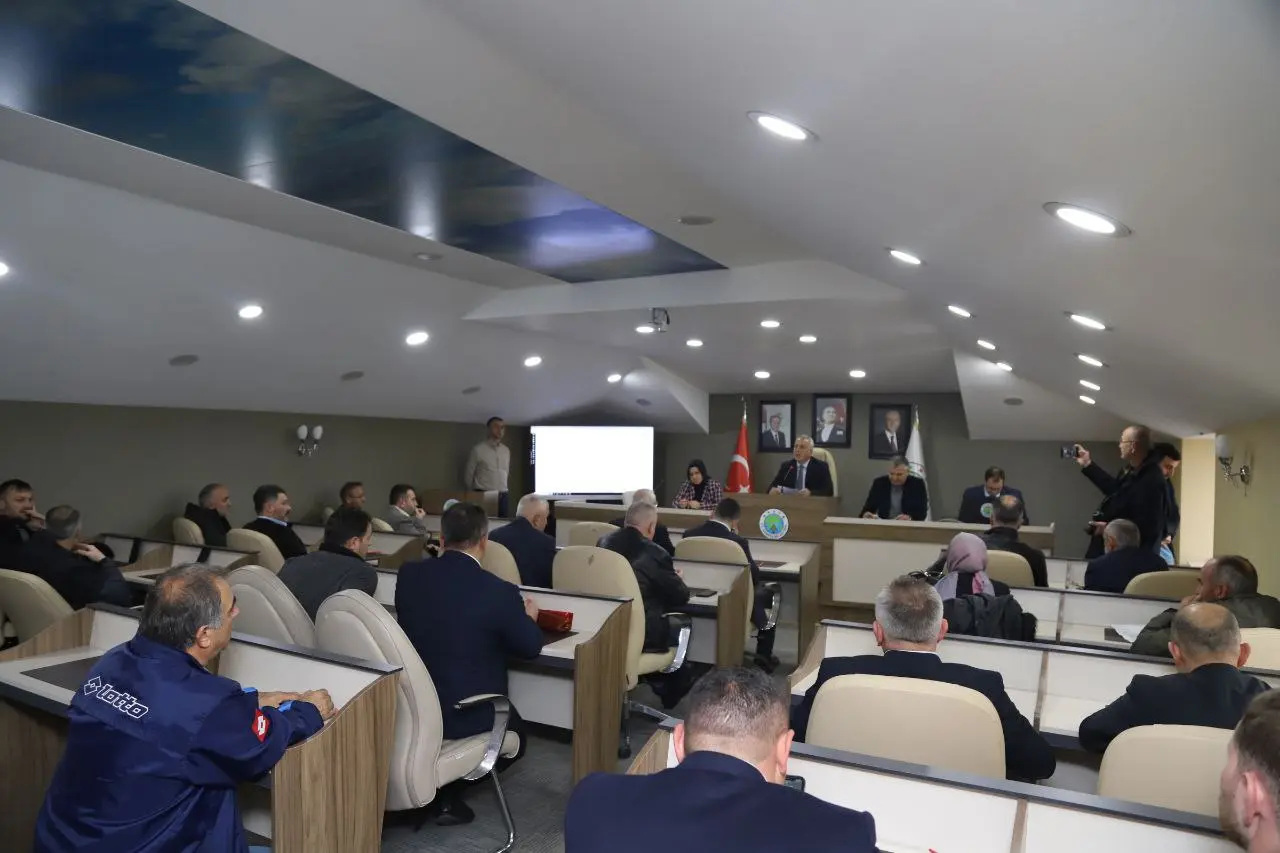 Haber: HENDEK MECLİSİ 20 MADDEYİ KARARA BAĞLADI - Galeri-1