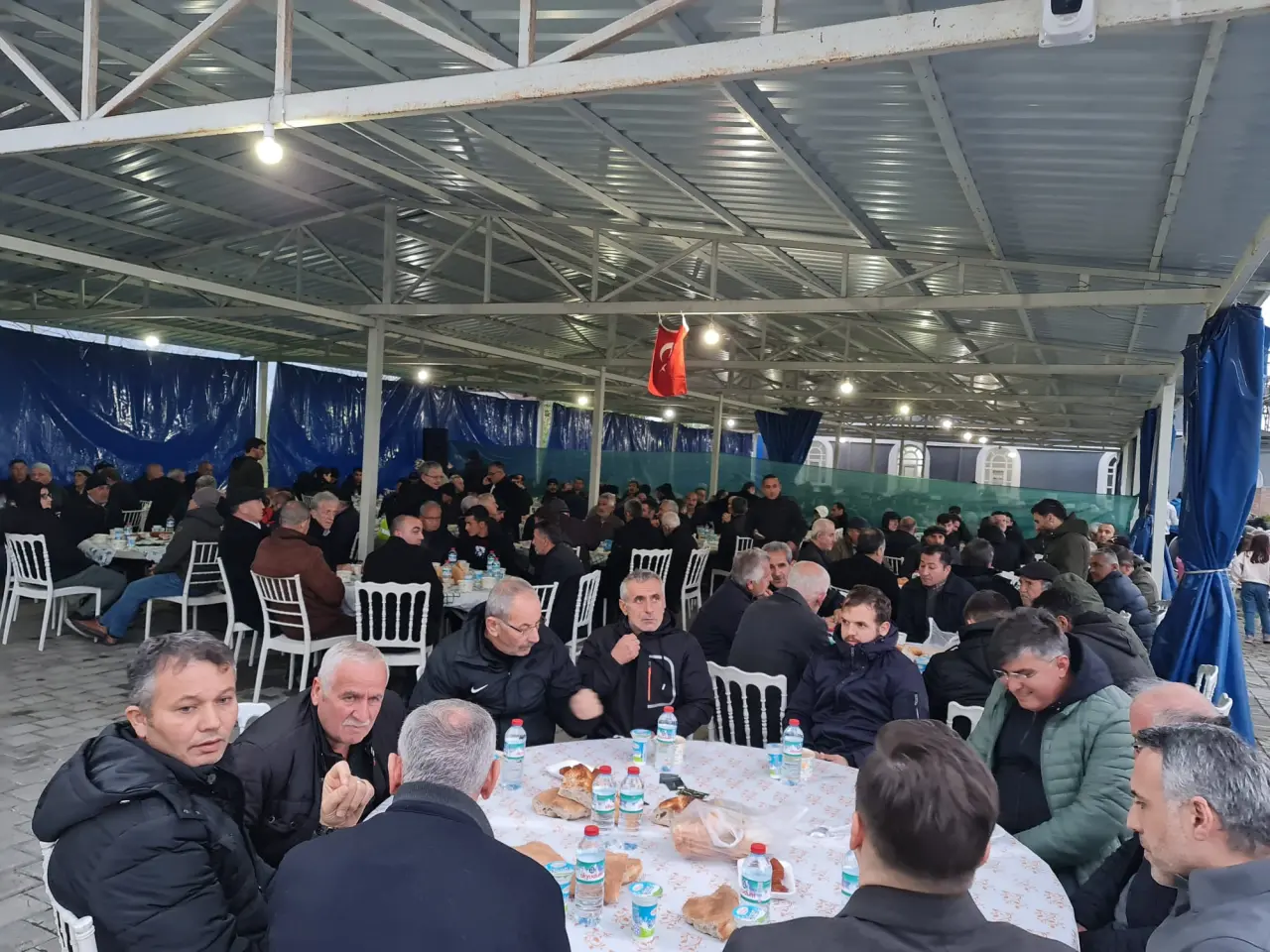 Haber: Geleneksel Çiftlik Mahallesi İftarı Yapıldı - Öne Çıkan