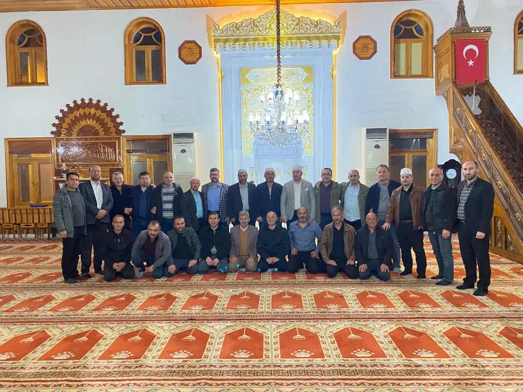 Haber: Hendek İmam Hatip 94 Mezunları İftarda Buluştu - Galeri-1