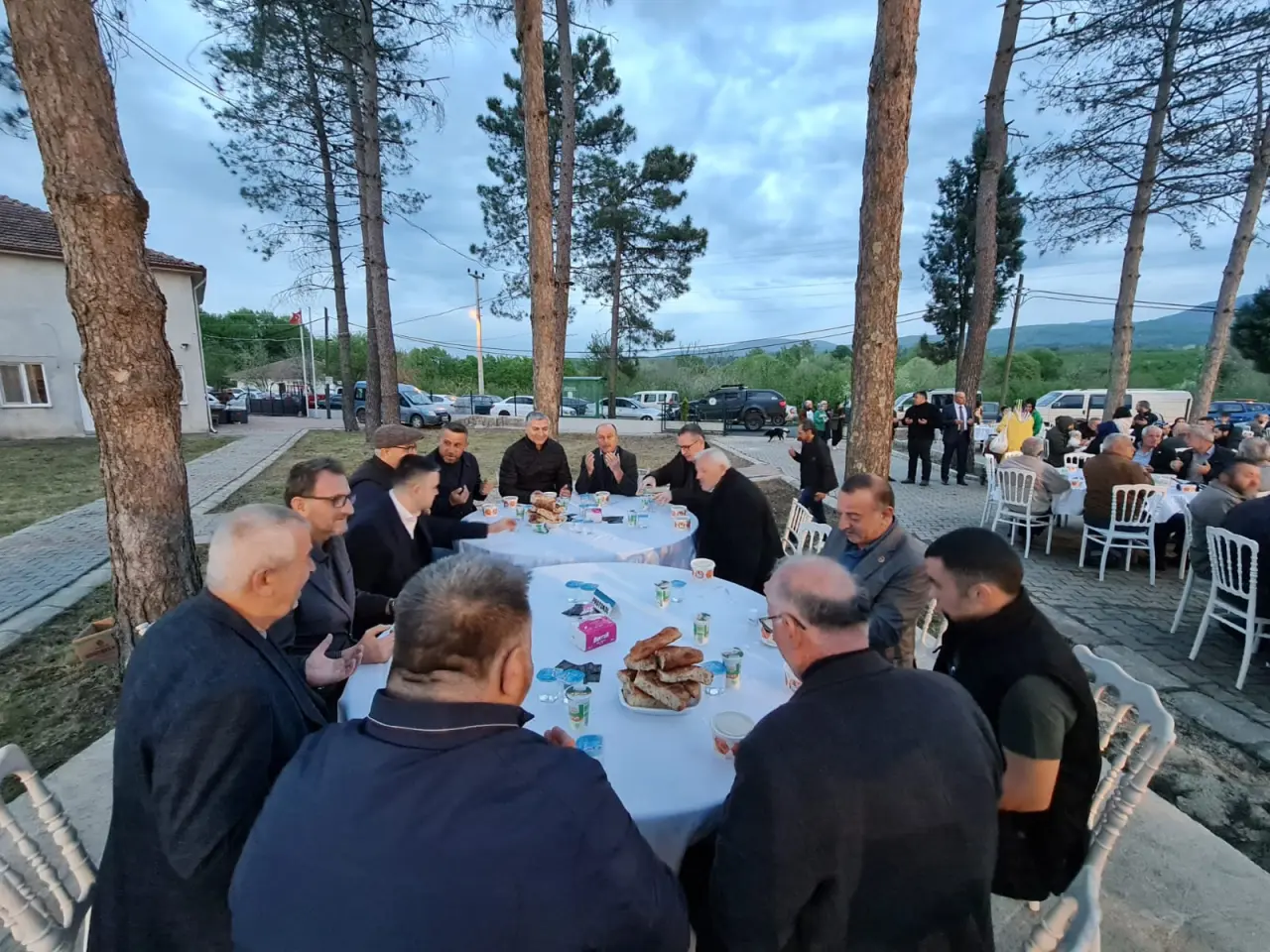 Haber: Süleymaniye Mahallesi iftarda buluştu - Galeri-4