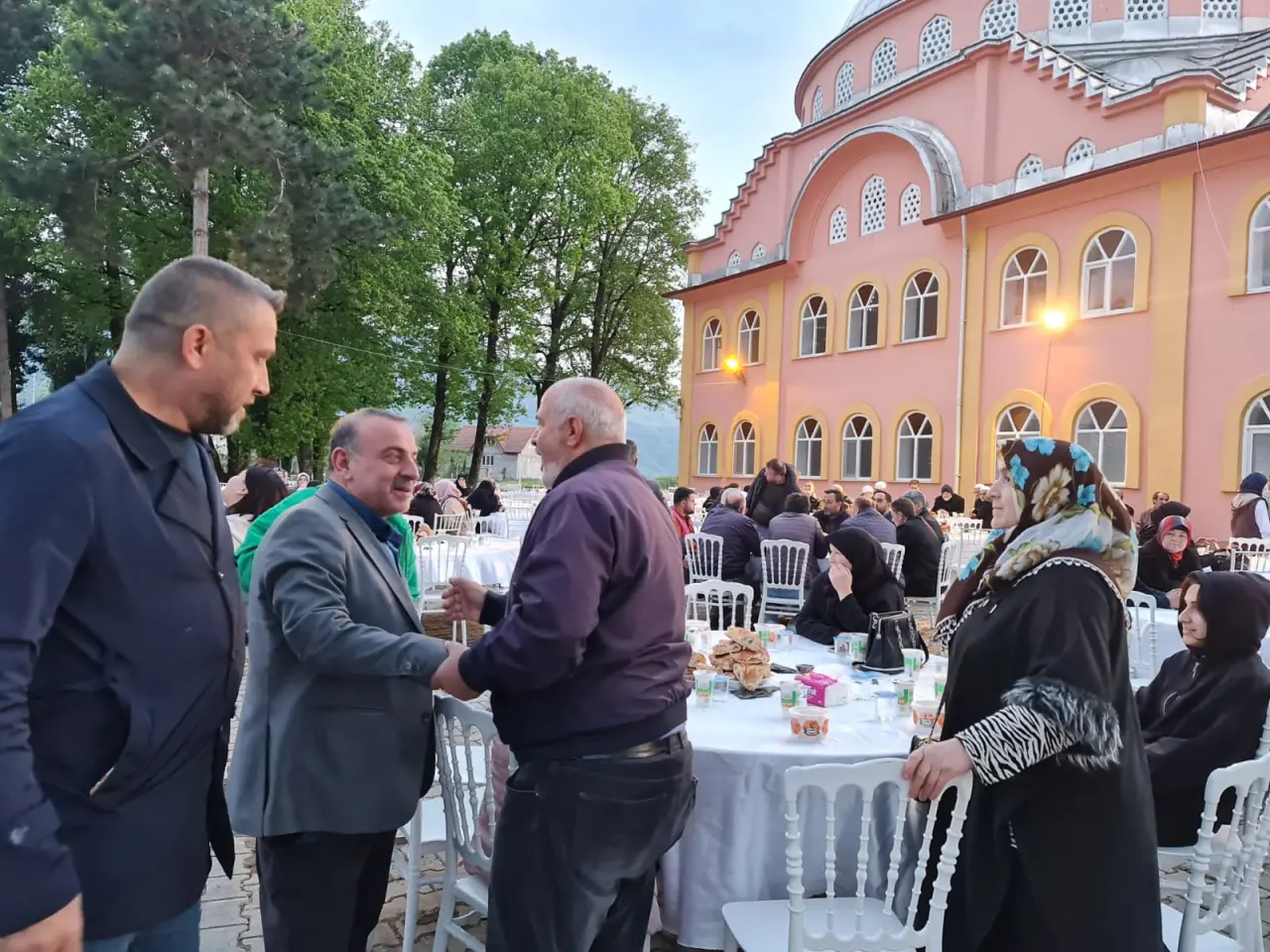 Haber: Aygüneş; Sakarya Zillete Geçit Vermez - Galeri-1