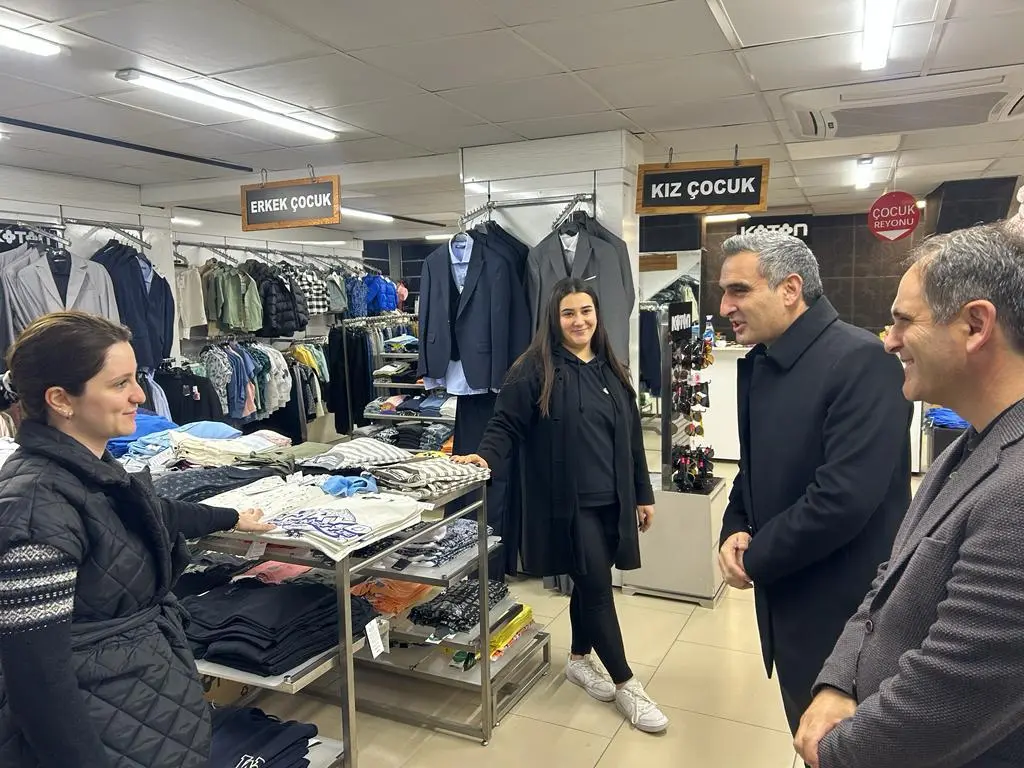 Haber: CHP Milletvekili Adayları Hendek'i turladı - Galeri-2