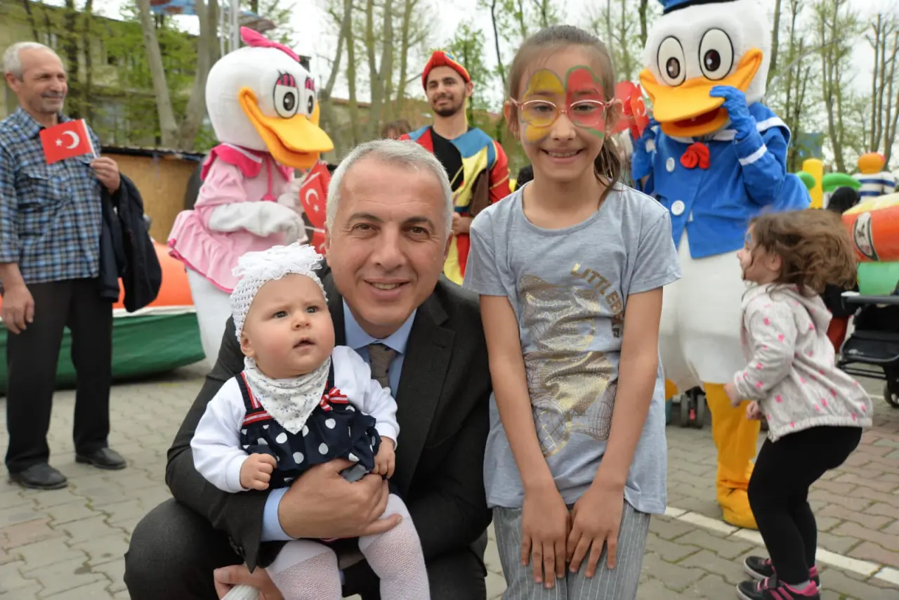 Haber: Başkan Babaoğlu’dan 23 Nisan Sürprizi - Öne Çıkan