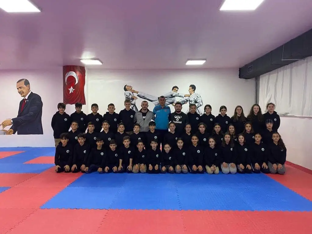 Haber: Hendekli Karateciler Denizli’ye gidiyor - Öne Çıkan