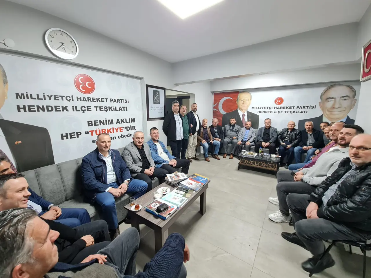 Haber: MHP Hendek Teşkilatı Bayramlaştı - Galeri-2