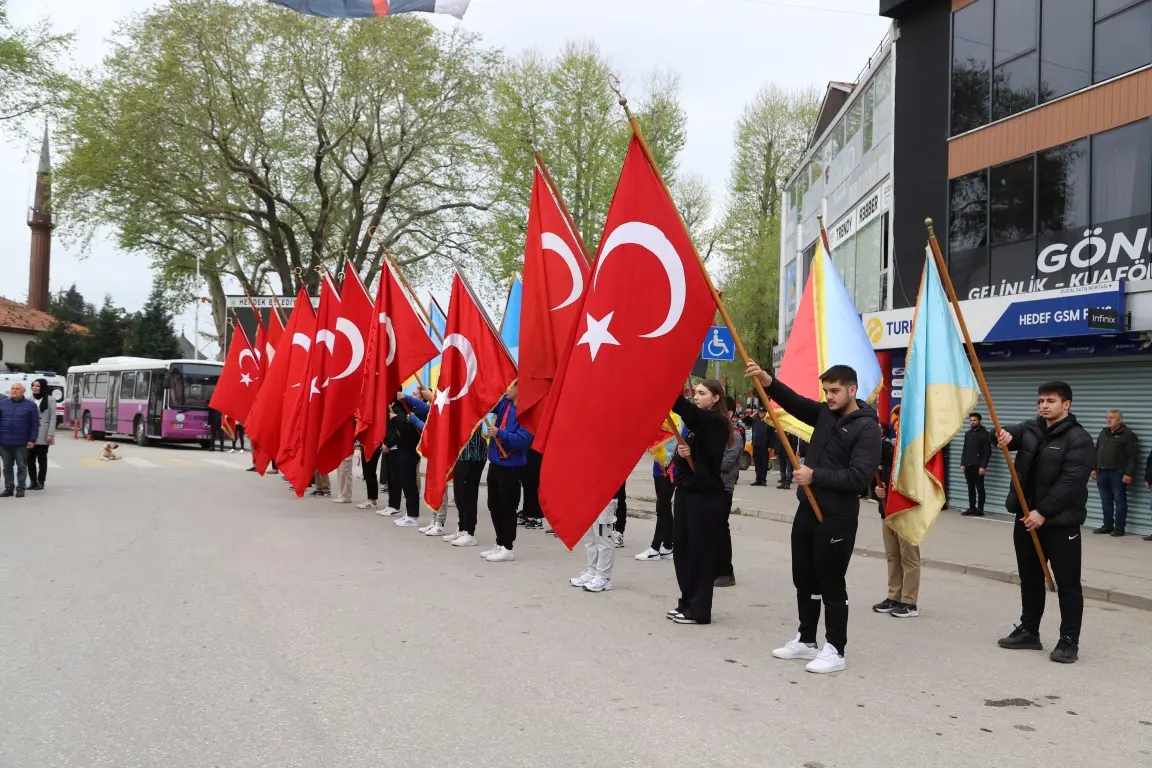 Haber: HENDEK’TE 23 NİSAN TÖRENLE KUTLANDI - Galeri-1