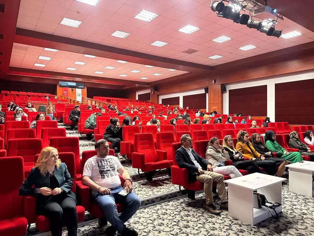 Haber: HENDEKTE ÇOCUK SAĞLIĞI VE AŞI UYGULAMALARI KONFERANSI - Öne Çıkan